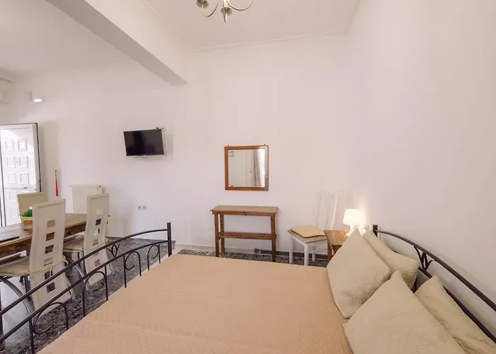 Koumbes * Ханья